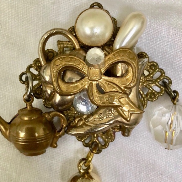 Vintage Handmade Collage Brooch - Picture 3 of 7